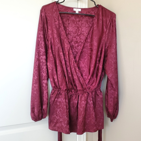 Plus size wrap top 1x silk blouse deep v neck - Picture 2 of 7